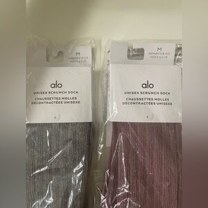 ALO Yoga Unisex Scrunch Socks 2 Pair Set Gray Smoky Quartz Size M